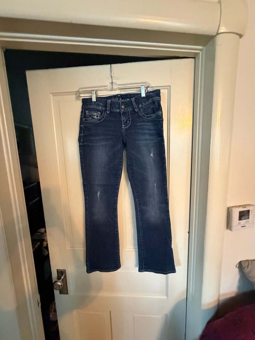 GUESS Jeans Women's Rhinestone Embellished Back Pocket Bootcut Jeans Size 27